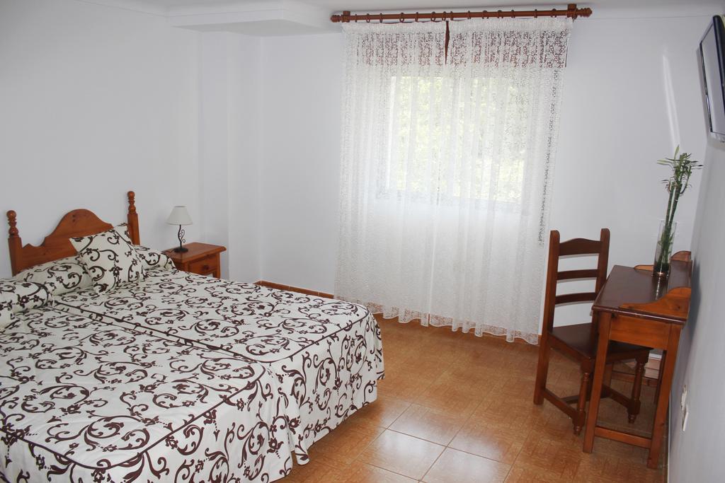 Pension Algarrobena Algarrobo Zewnętrze zdjęcie