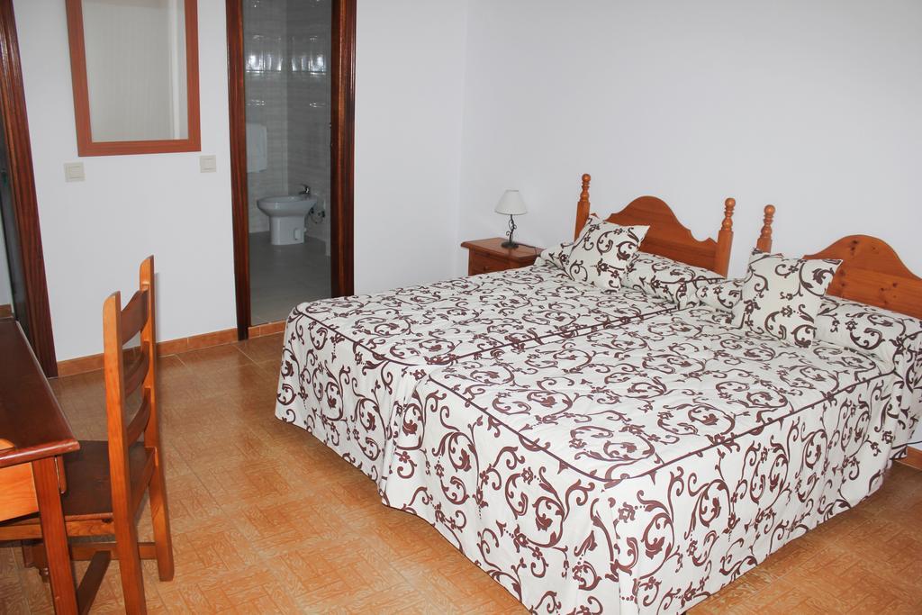 Pension Algarrobena Algarrobo Zewnętrze zdjęcie